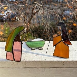 Handmade Stained Glass Nativity Scene mobile. Made in Spain. NWT Very cute!
